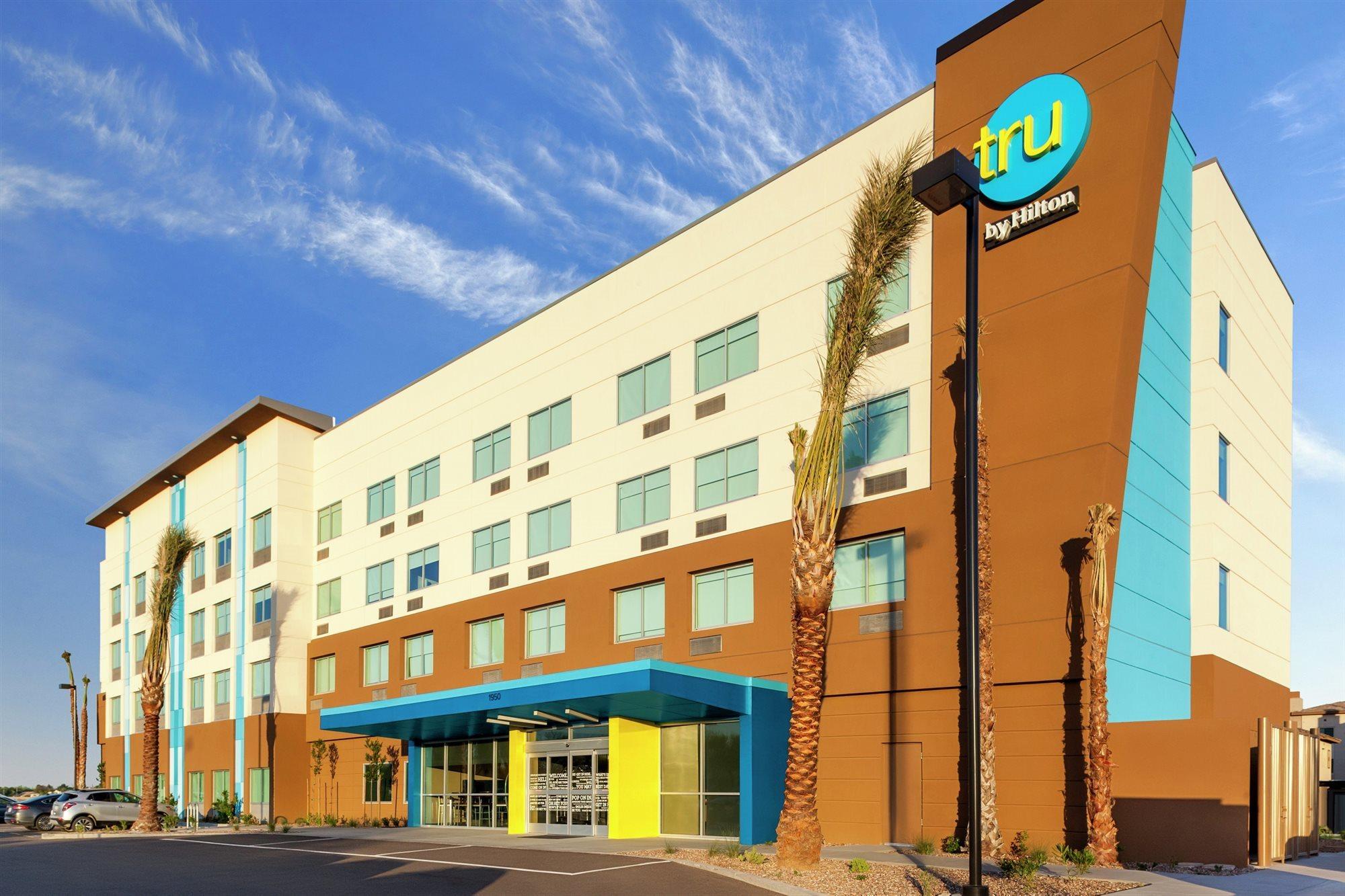 Tru By Hilton Gilbert Hotell Exteriör bild