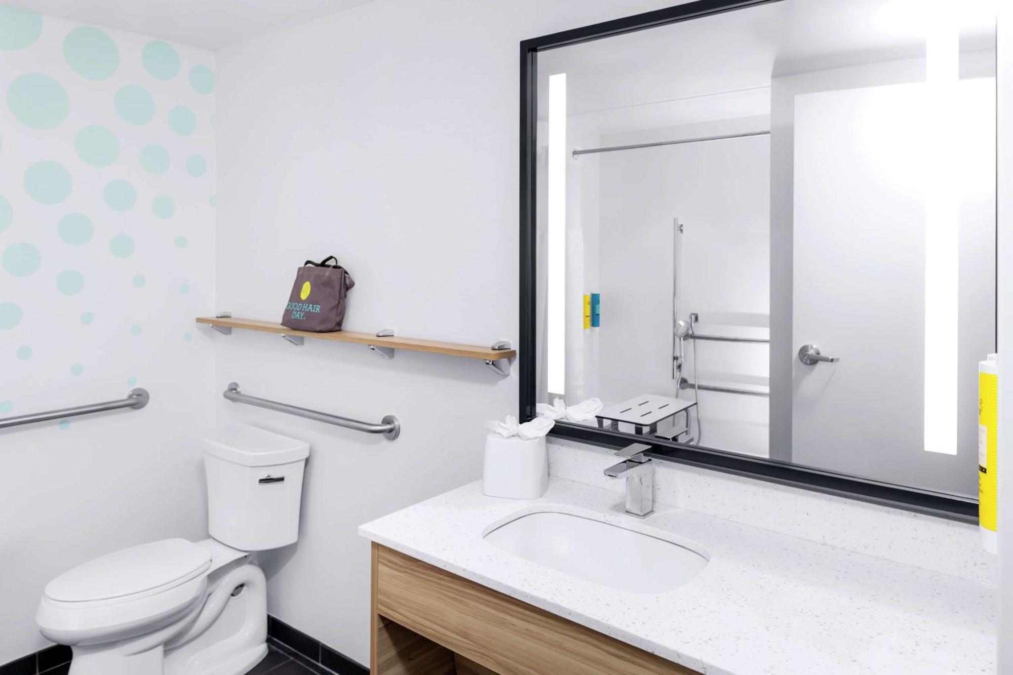 Tru By Hilton Gilbert Hotell Exteriör bild